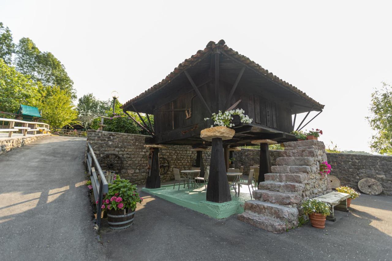 Hotel & Spa Villa De Mestas Mestas De Con Exteriör bild