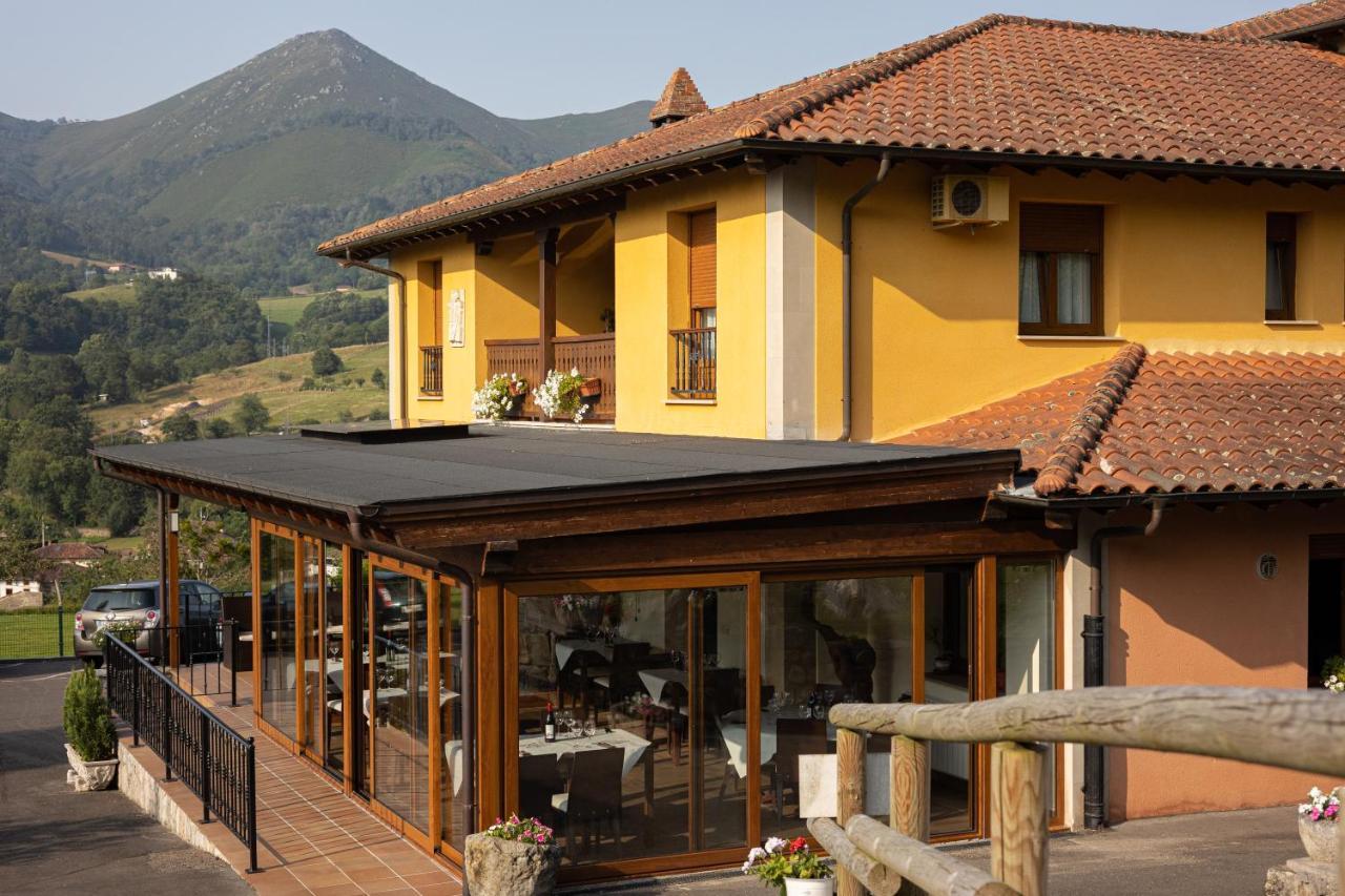 Hotel & Spa Villa De Mestas Mestas De Con Exteriör bild
